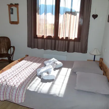 Holiday home De La Yodine *