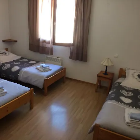 Holiday home De La Yodine *